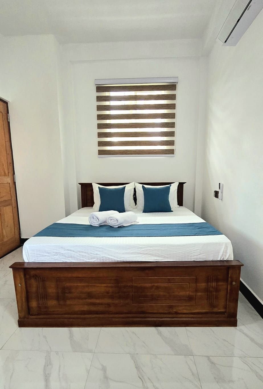 Room 6